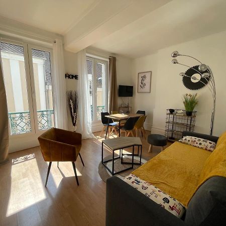 Appartement Hyper Centre, Parking Gratuit Fontainebleau Exterior photo
