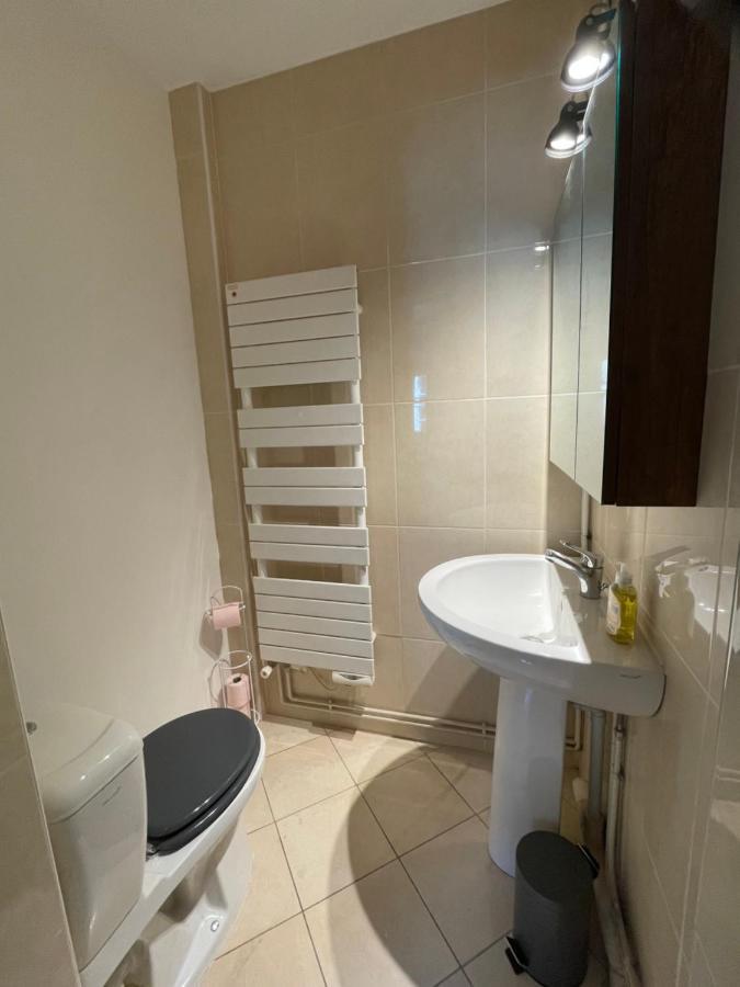 Appartement Hyper Centre, Parking Gratuit Fontainebleau Exterior photo